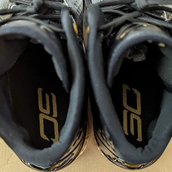 Under Armour Curry 1 "MVP" - Picture 11 of 14